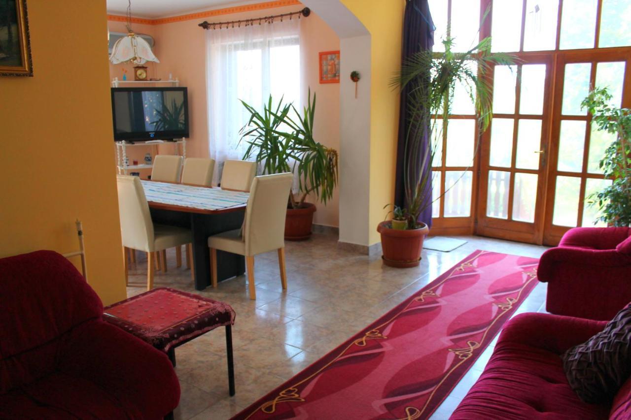 Ibolya Apartmanok Fonyód Екстериор снимка
