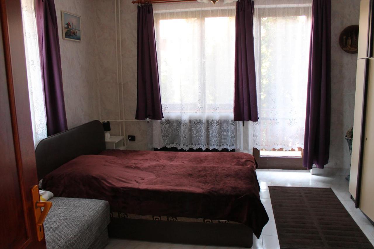 Ibolya Apartmanok Fonyód Екстериор снимка