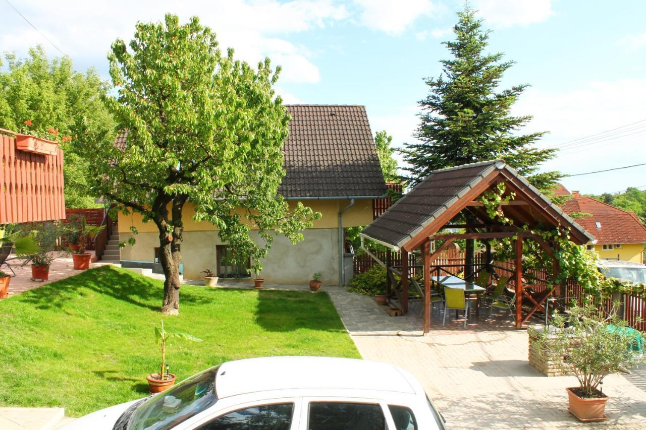 Ibolya Apartmanok Fonyód Екстериор снимка